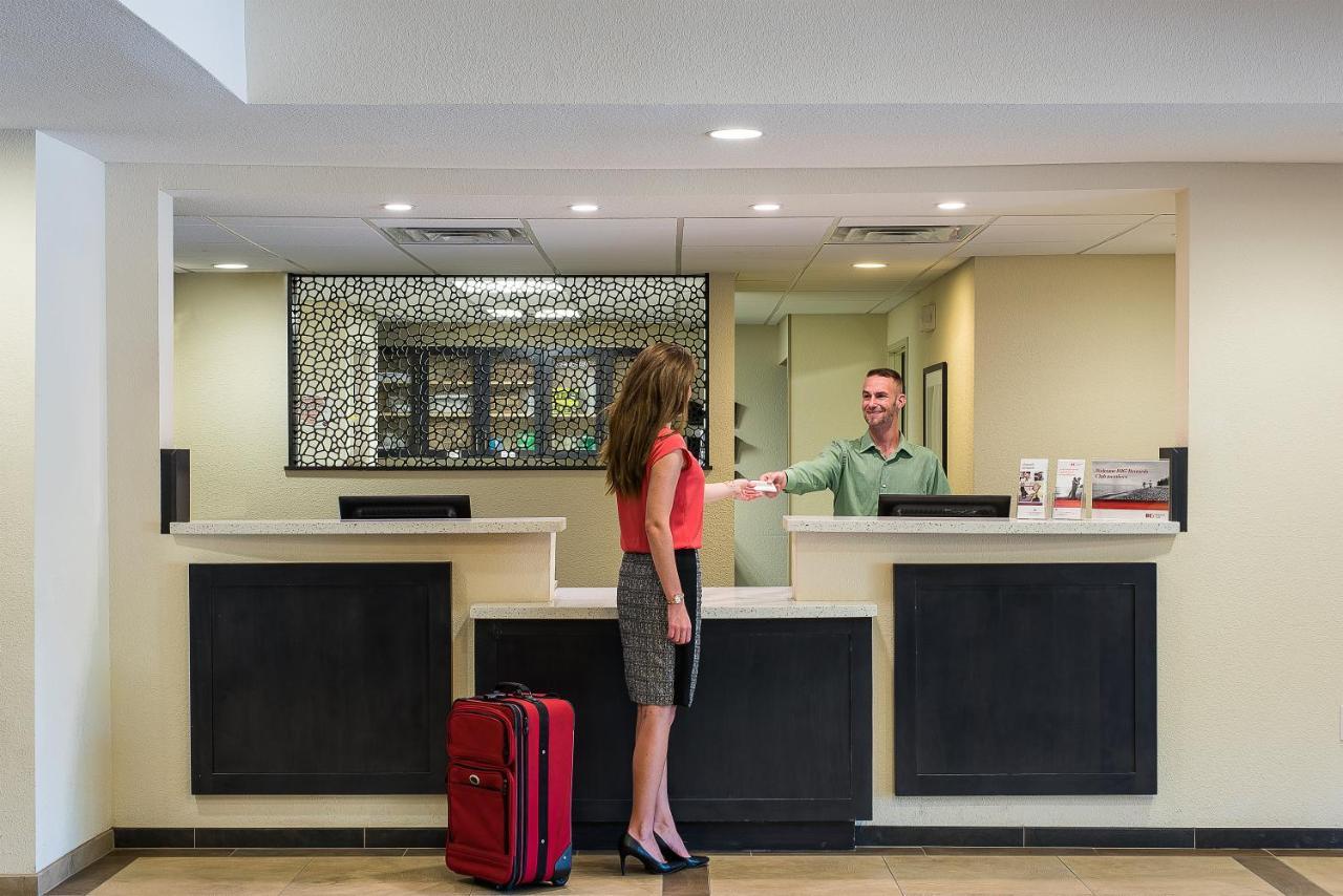 Candlewood Suites Bloomington By Ihg Εξωτερικό φωτογραφία