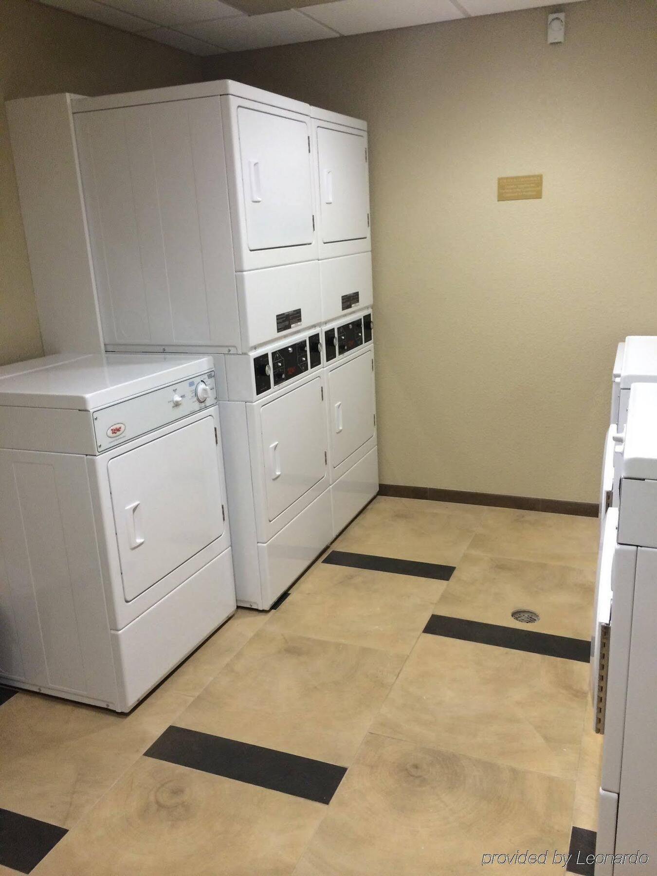 Candlewood Suites Bloomington By Ihg Εξωτερικό φωτογραφία