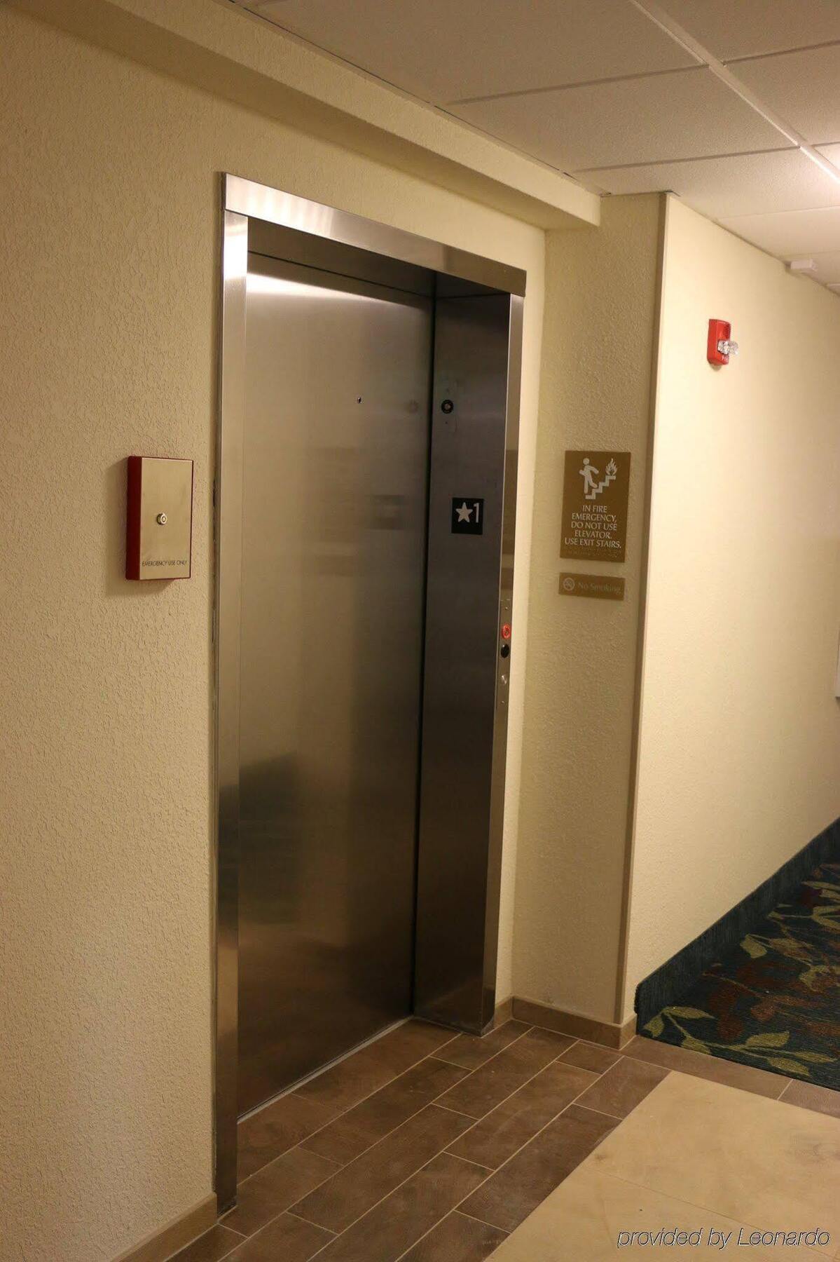 Candlewood Suites Bloomington By Ihg Εξωτερικό φωτογραφία