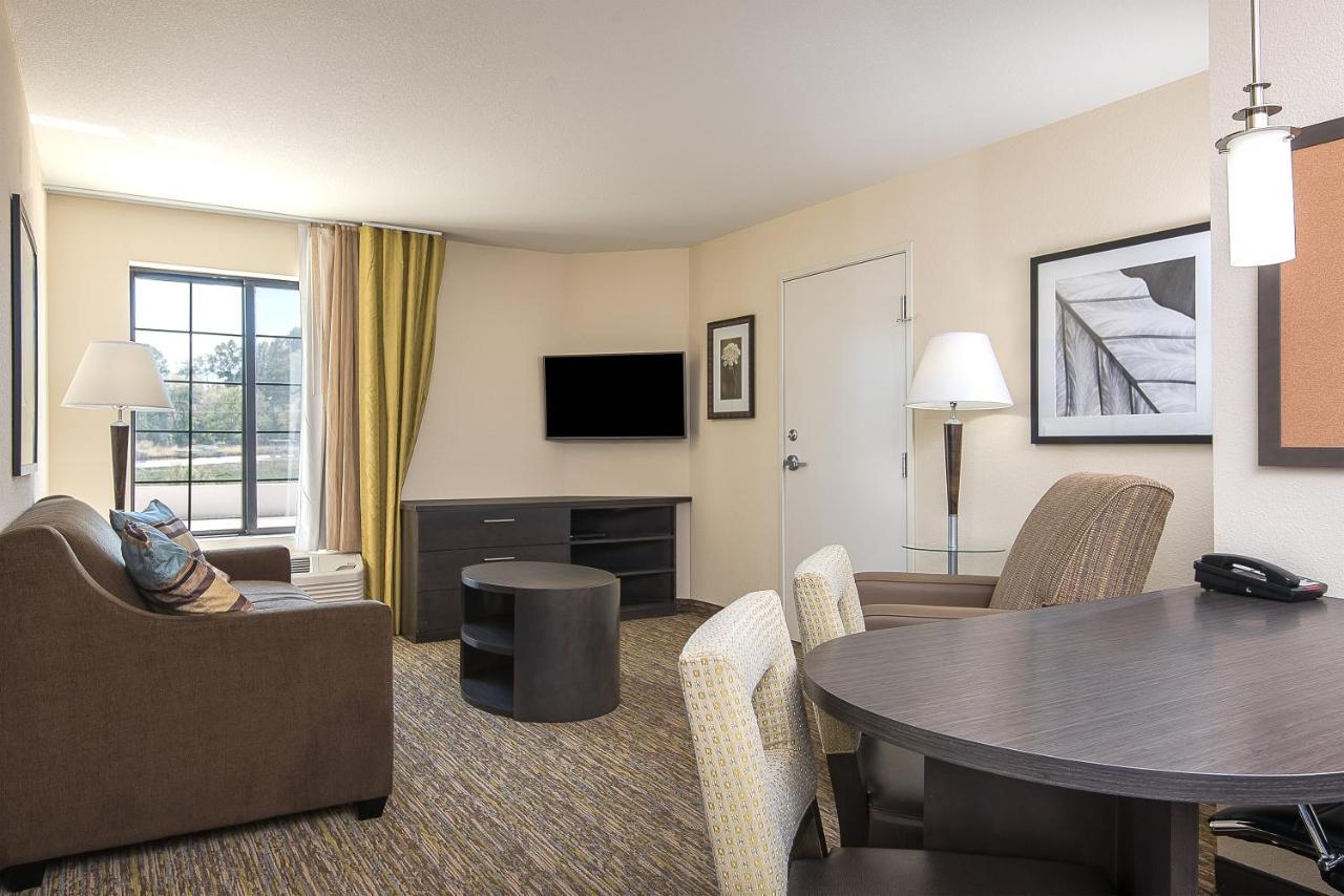 Candlewood Suites Bloomington By Ihg Εξωτερικό φωτογραφία