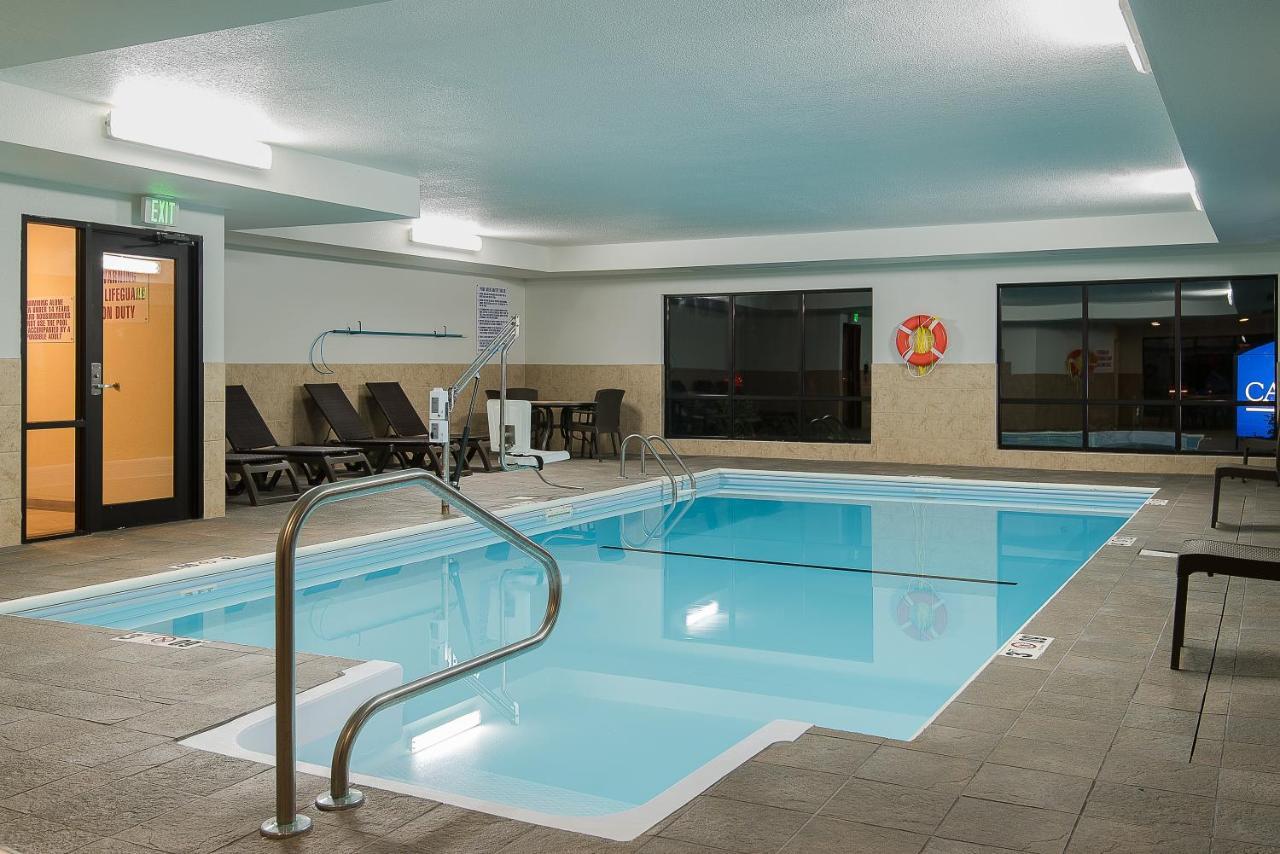 Candlewood Suites Bloomington By Ihg Εξωτερικό φωτογραφία